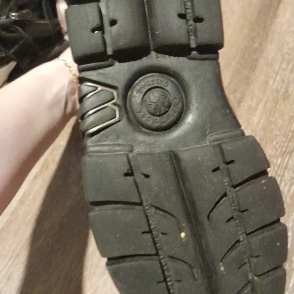 Sold - Picture 3 of 3